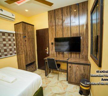 STANDARDD 360x320